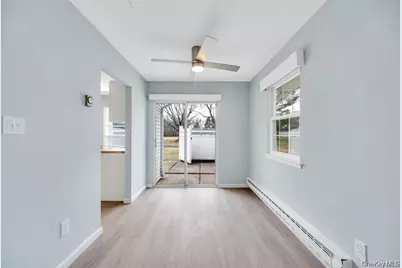 65 Federal Lane, Coram, NY 11727 - Photo 14