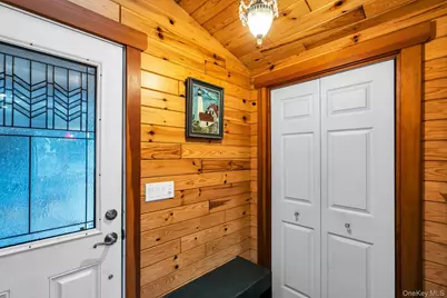 8 Ocean Avenue, Hampton Bays, NY 11946 - Photo 10