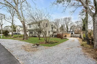 8 Ocean Avenue, Hampton Bays, NY 11946 - Photo 4