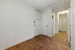 560 W Broadway, Long Beach, NY 11561 - Photo 4