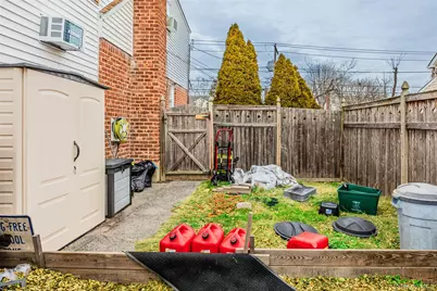 2340 Devon Street, East Meadow, NY 11554 - Photo 30