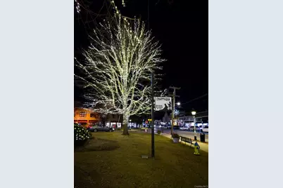 636 Quaker Road, Chappaqua, NY 10514 - Photo 32