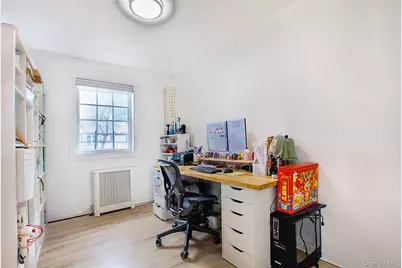 64-55 Springfield Boulevard #6455, Oakland Gardens, NY 11364 - Photo 4