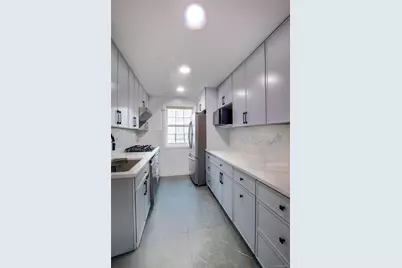 64-55 Springfield Boulevard #6455, Oakland Gardens, NY 11364 - Photo 6