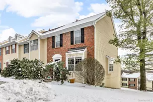 8 Cumberland Ct, Peekskill, NY 10566 - Photo 2