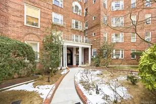 124-16 84th Rd, Kew Gardens, NY 11415 - Photo 1