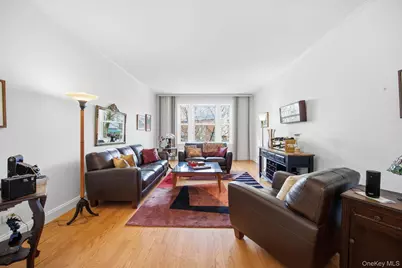 12416 84th Road #2E, Kew Gardens, NY 11415 - Photo 6