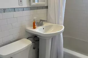 22-87 Mott Ave, Far Rockaway, NY 11691 - Photo 16