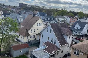 22-87 Mott Ave, Far Rockaway, NY 11691 - Photo 2