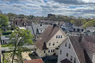 22-87 Mott Ave, Far Rockaway, NY 11691 - Photo 12