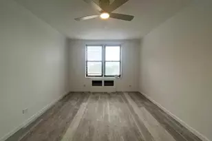 22-87 Mott Ave, Far Rockaway, NY 11691 - Photo 26