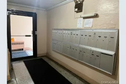 2287 Mott Avenue #6D, Far Rockaway, NY 11691 - Photo 28