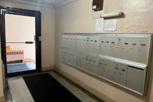 22-87 Mott Ave, Far Rockaway, NY 11691 - Photo 28