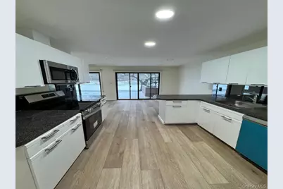 80 Northgate Circle, Melville, NY 11747 - Photo 2