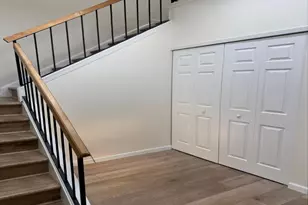 80 Northgate Cir, Melville, NY 11747 - Photo 16