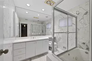 50 Netto Ln, Plainview, NY 11803 - Photo 20