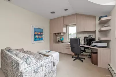 1055 Cedarhurst Street, Woodmere, NY 11581 - Photo 20