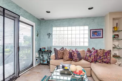 1055 Cedarhurst Street, Woodmere, NY 11581 - Photo 12