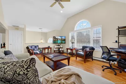 192 Robinson Lane, Wappingers Falls, NY 12590 - Photo 6