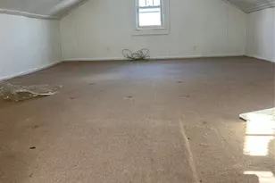 139 Derby St, Valley Stream, NY 11581 - Photo 14