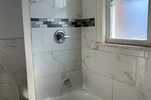 139 Derby St, Valley Stream, NY 11581 - Photo 6