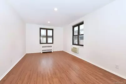 15 Hill Park Avenue #1-L, Great Neck, NY 11021 - Photo 14