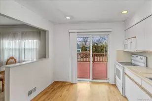 2493 Lloyd Ct, North Bellmore, NY 11710 - Photo 8