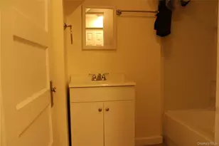 52 S Bridge St, Poughkeepsie, NY 12601 - Photo 12