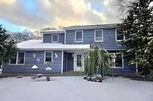 22 Rustic Rd, Yaphank, NY 11980 - Photo 2