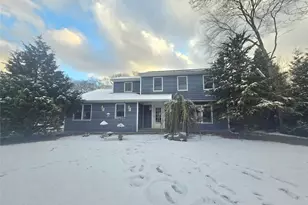 22 Rustic Rd, Yaphank, NY 11980 - Photo 4