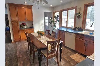 22 Rustic Road, Yaphank, NY 11980 - Photo 8