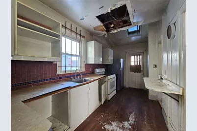 11311 198th Street, Saint Albans, NY 11412 - Photo 4