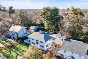 7 Putnam Rd, Scarsdale, NY 10583 - Photo 2