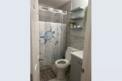 2453 Union Boulevard #Apt 21B, Islip, NY 11751 - Photo 12