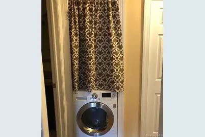 2453 Union Boulevard #Apt 21B, Islip, NY 11751 - Photo 8