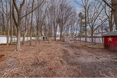 1451 Locust Avenue, Bohemia, NY 11716 - Photo 28