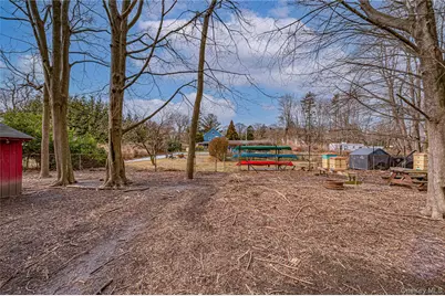 1451 Locust Avenue, Bohemia, NY 11716 - Photo 8