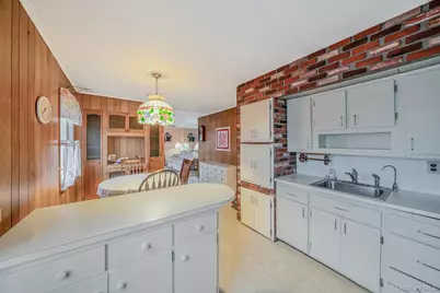 81 Hale Street, Brentwood, NY 11717 - Photo 10