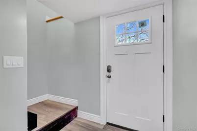 39 Roosevelt Boulevard, Patchogue, NY 11772 - Photo 2