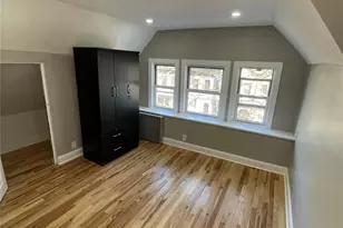 78-38 80th St, Glendale, NY 11385 - Photo 4