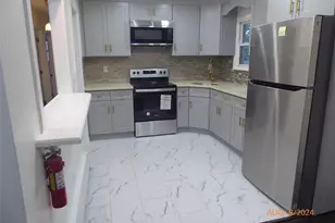 [Address not provided], Bay Shore, NY 11706 - Photo 4