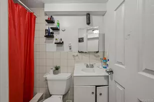 2304 Glebe Ave, Bronx, NY 10462 - Photo 28