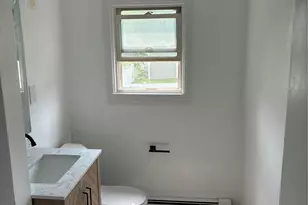 68 Winges, Patchogue, NY 11772 - Photo 4