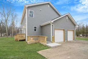 63A Blydenburgh Rd, Centereach, NY 11720 - Photo 32