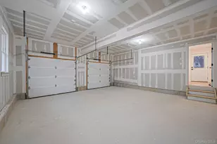 63A Blydenburgh Rd, Centereach, NY 11720 - Photo 38