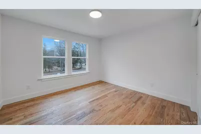 63B Blydenburgh Road, Centereach, NY 11720 - Photo 22