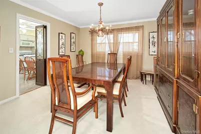 107 Parkview Road, Elmsford, NY 10523 - Photo 10