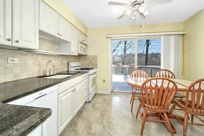 107 Parkview Road, Elmsford, NY 10523 - Photo 4