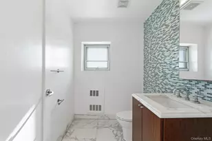 3220 Arlington Ave, Bronx, NY 10463 - Photo 10