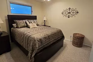 156-11 89th St, Howard Beach, NY 11414 - Photo 12